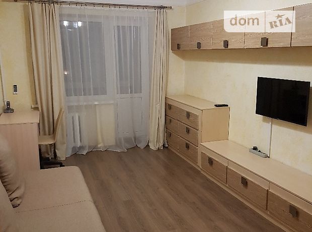 двокімнатна квартира з меблями в Києві, район Солом’янський, на вул. Білгородська 8, в довготривалу оренду помісячно фото 1 двокімнатна квартира з меблями в Києві, район Солом’янський, на вул. Білгородська 8, в довготривалу оренду помісячно фото 1
