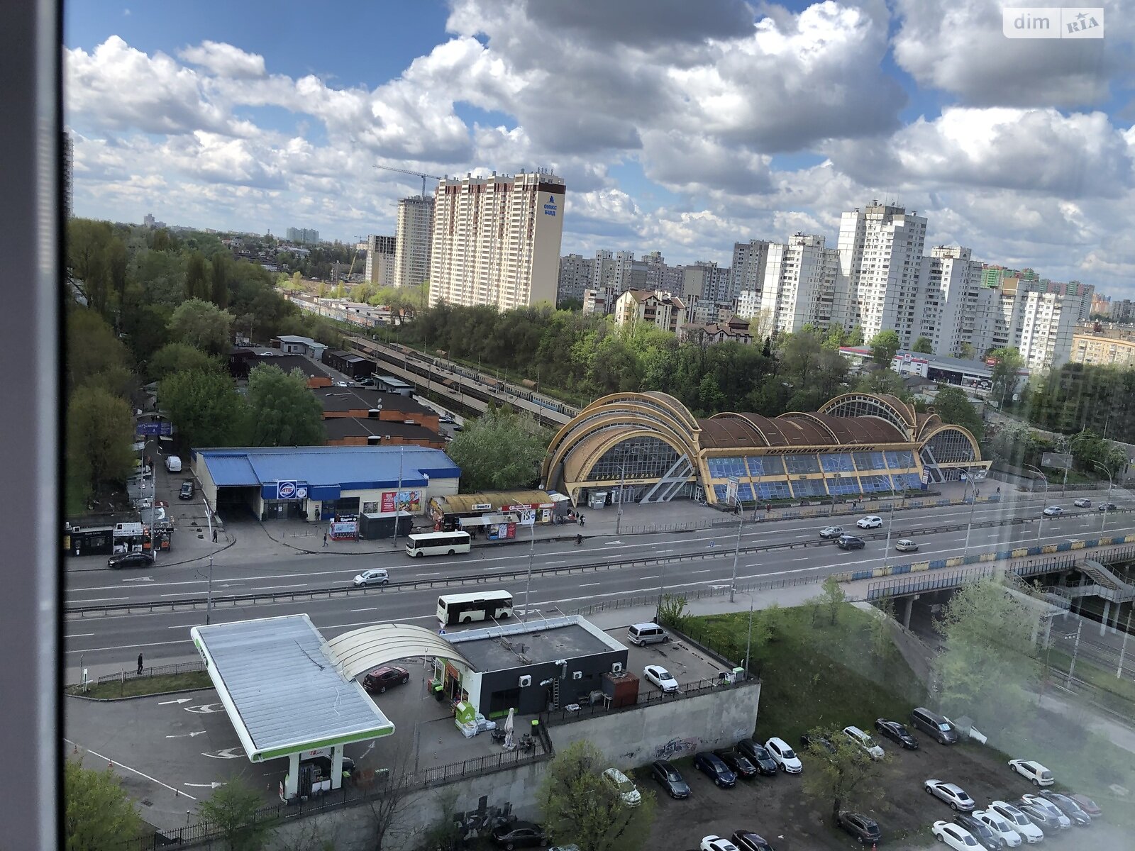 двухкомнатная квартира в Киеве, район Соломенский, на бул. Чоколовский 42А в аренду на долгий срок помесячно фото 1 двухкомнатная квартира в Киеве, район Соломенский, на бул. Чоколовский 42А в аренду на долгий срок помесячно фото 1