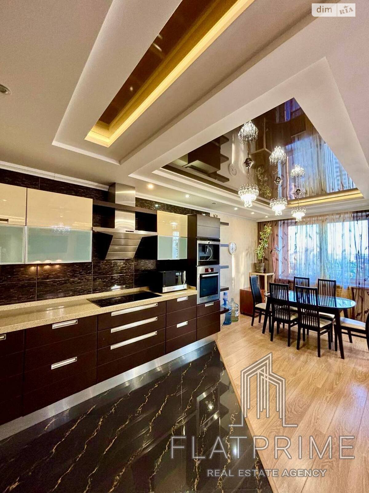 двухкомнатная квартира в Киеве, район Соломенский, на бул. Чоколовский 42А в аренду на долгий срок помесячно фото 1