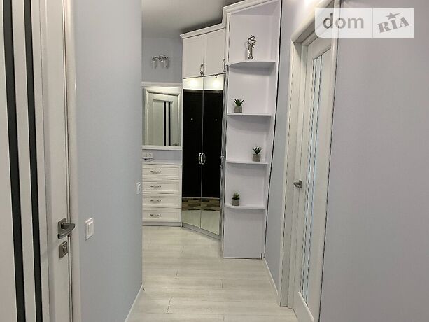 двухкомнатная квартира с мебелью в Киеве, район Соломенский, на Генерала Шаповала 20 в аренду на долгий срок помесячно фото 1 двухкомнатная квартира с мебелью в Киеве, район Соломенский, на Генерала Шаповала 20 в аренду на долгий срок помесячно фото 1