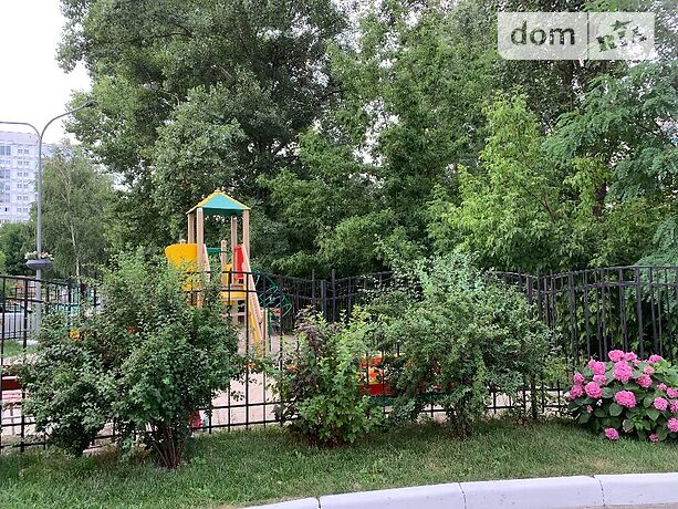 двухкомнатная квартира с мебелью в Киеве, район Соломенский, на Генерала Шаповала 20 в аренду на долгий срок помесячно фото 1 двухкомнатная квартира с мебелью в Киеве, район Соломенский, на Генерала Шаповала 20 в аренду на долгий срок помесячно фото 1