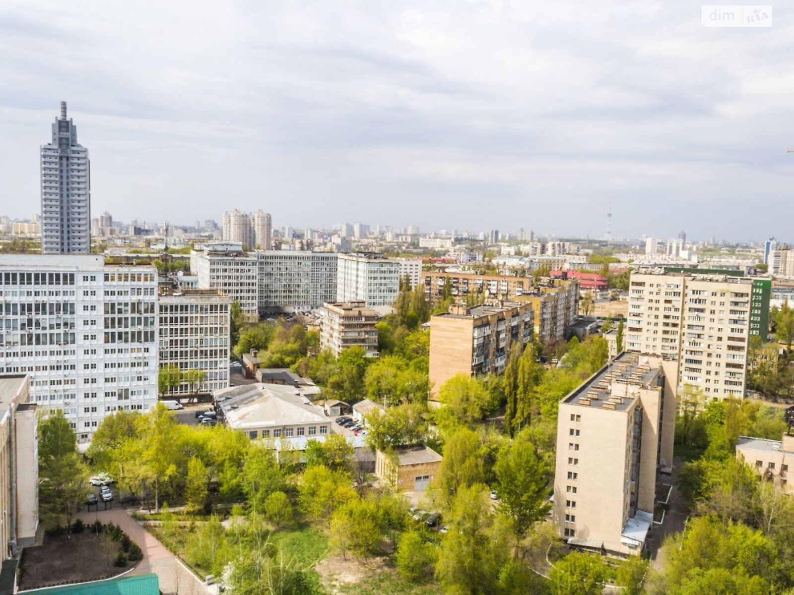 двокімнатна квартира в Києві, район Солом’янський, на вул. Генерала Шаповала 20 в довготривалу оренду помісячно фото 1 двокімнатна квартира в Києві, район Солом’янський, на вул. Генерала Шаповала 20 в довготривалу оренду помісячно фото 1