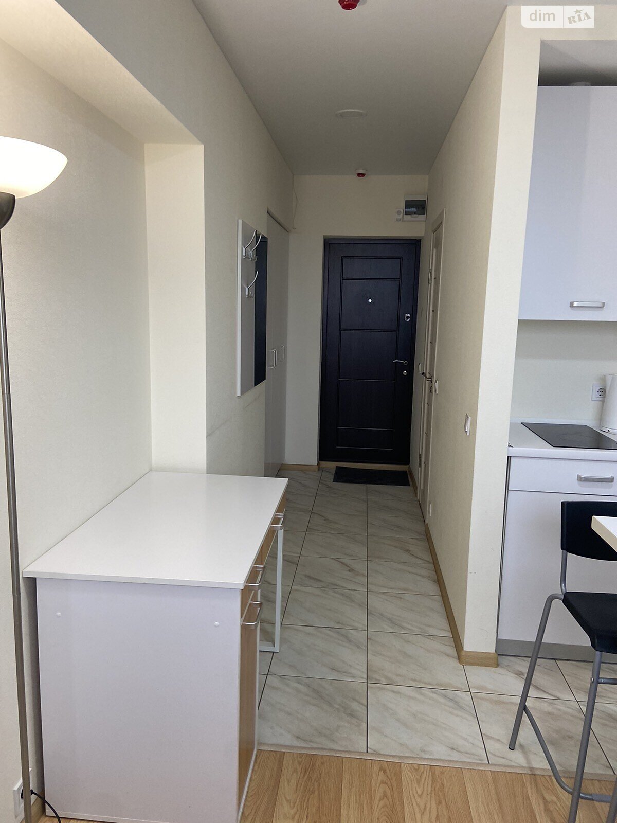 однокомнатная квартира в Киеве, район Соломенский, на ул. Машиностроительная 41 в аренду на долгий срок помесячно фото 1 однокомнатная квартира в Киеве, район Соломенский, на ул. Машиностроительная 41 в аренду на долгий срок помесячно фото 1