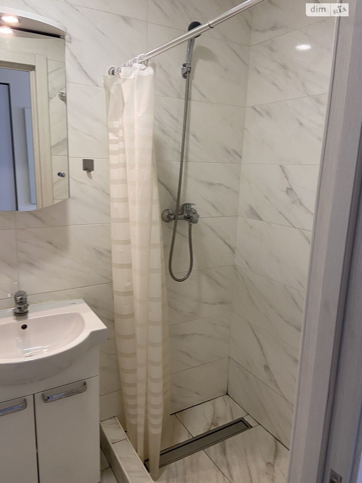 однокомнатная квартира в Киеве, район Соломенский, на ул. Машиностроительная 41 в аренду на долгий срок помесячно фото 1 однокомнатная квартира в Киеве, район Соломенский, на ул. Машиностроительная 41 в аренду на долгий срок помесячно фото 1