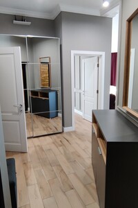 трехкомнатная квартира в Киеве, район Соломенский, на ул. Митрополита Василия Липковского 16А в аренду на долгий срок помесячно фото 2