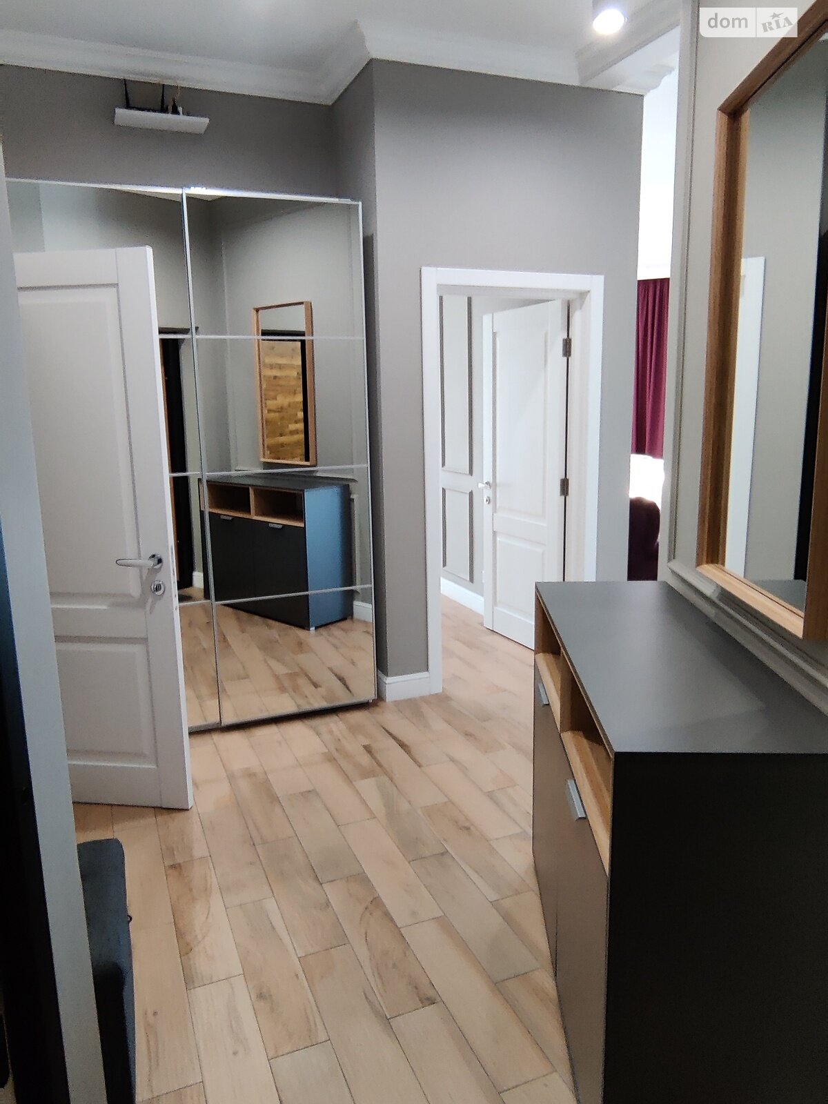 трехкомнатная квартира в Киеве, район Соломенский, на ул. Митрополита Василия Липковского 16А в аренду на долгий срок помесячно фото 1