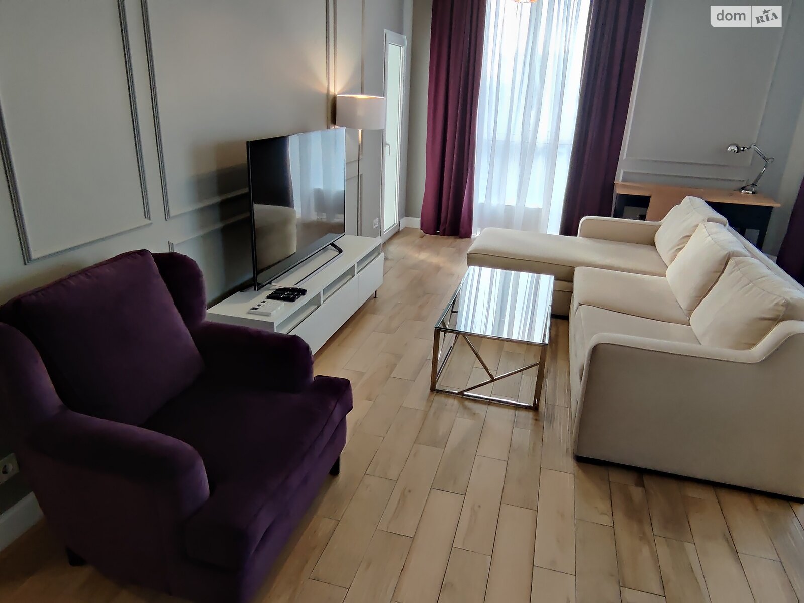 трехкомнатная квартира в Киеве, район Соломенский, на ул. Митрополита Василия Липковского 16А в аренду на долгий срок помесячно фото 1