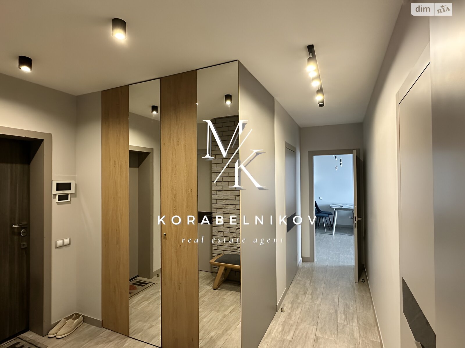 трехкомнатная квартира в Киеве, район Соломенский, на ул. Митрополита Василия Липковского 37Б в аренду на долгий срок помесячно фото 1 трехкомнатная квартира в Киеве, район Соломенский, на ул. Митрополита Василия Липковского 37Б в аренду на долгий срок помесячно фото 1
