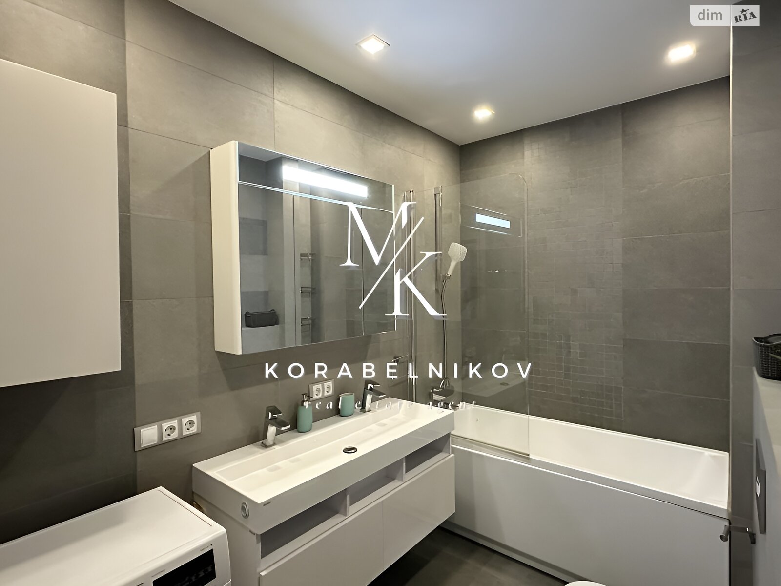 трехкомнатная квартира в Киеве, район Соломенский, на ул. Митрополита Василия Липковского 37Б в аренду на долгий срок помесячно фото 1 трехкомнатная квартира в Киеве, район Соломенский, на ул. Митрополита Василия Липковского 37Б в аренду на долгий срок помесячно фото 1