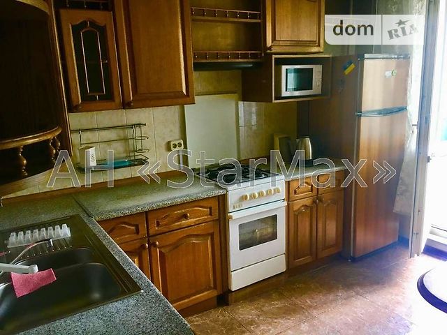 Долгосрочная аренда квартиры, 3 ком., Киев, р‑н. Соломенский, Пулюя Ивана ул., 1 "Б" Долгосрочная аренда квартиры, 3 ком., Киев, р‑н. Соломенский, Пулюя Ивана ул., 1 "Б"