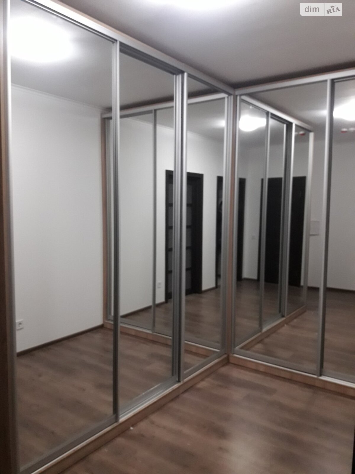 однокомнатная квартира в Киеве, район Соломенский, на ул. Виталия Скакуна 23 в аренду на долгий срок помесячно фото 1 однокомнатная квартира в Киеве, район Соломенский, на ул. Виталия Скакуна 23 в аренду на долгий срок помесячно фото 1