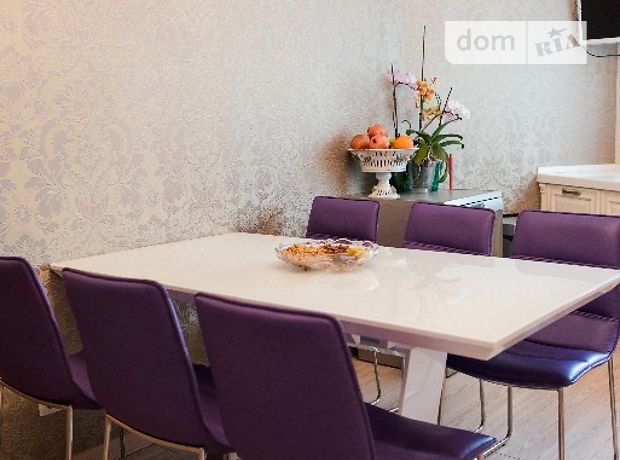 Долгосрочная аренда квартиры, 4 ком., Киев, р‑н. Соломенский Долгосрочная аренда квартиры, 4 ком., Киев, р‑н. Соломенский