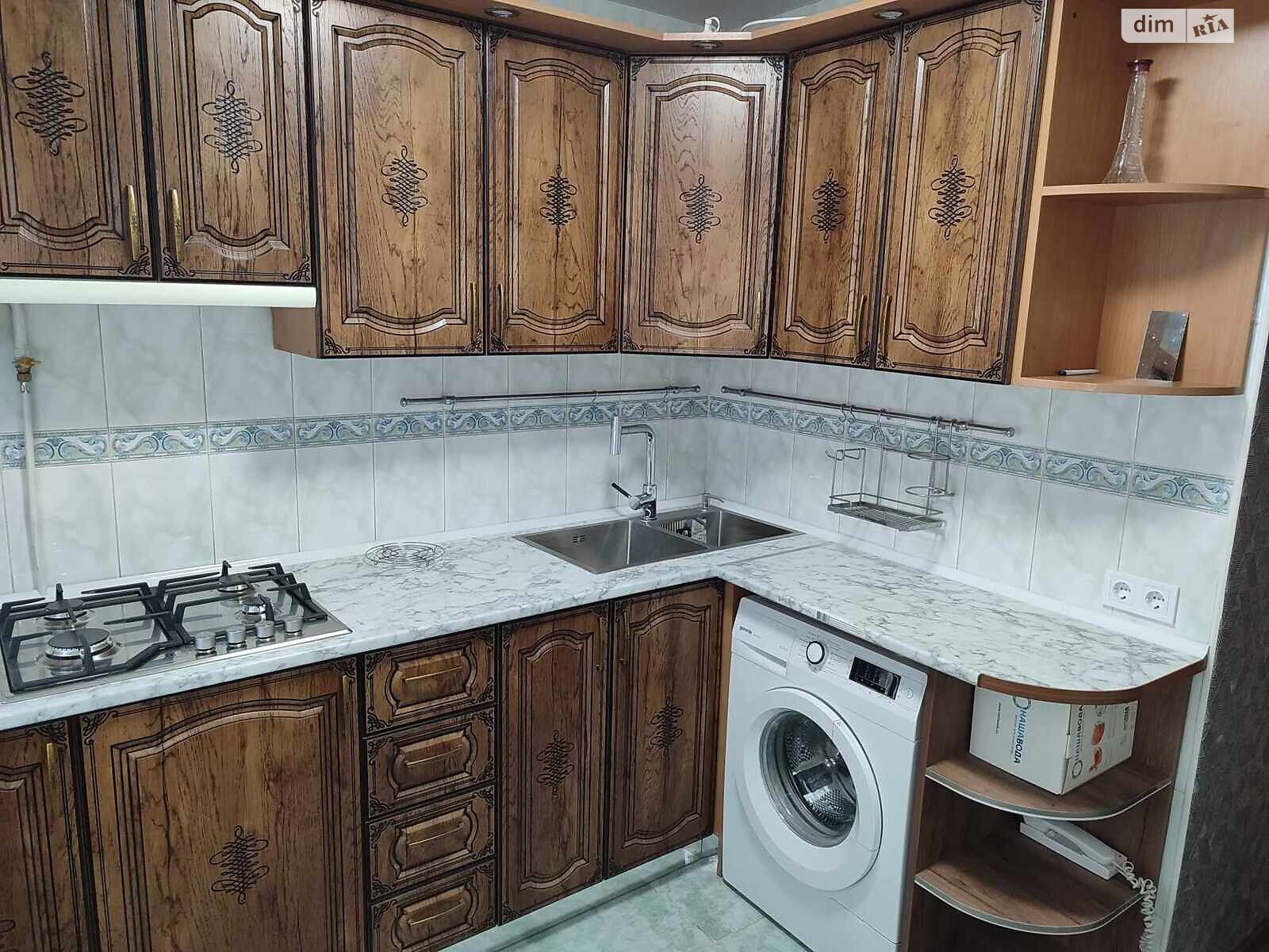 двухкомнатная квартира в Киеве, район Соломянка, на ул. Богдановская 1 в аренду на долгий срок помесячно фото 1 двухкомнатная квартира в Киеве, район Соломянка, на ул. Богдановская 1 в аренду на долгий срок помесячно фото 1