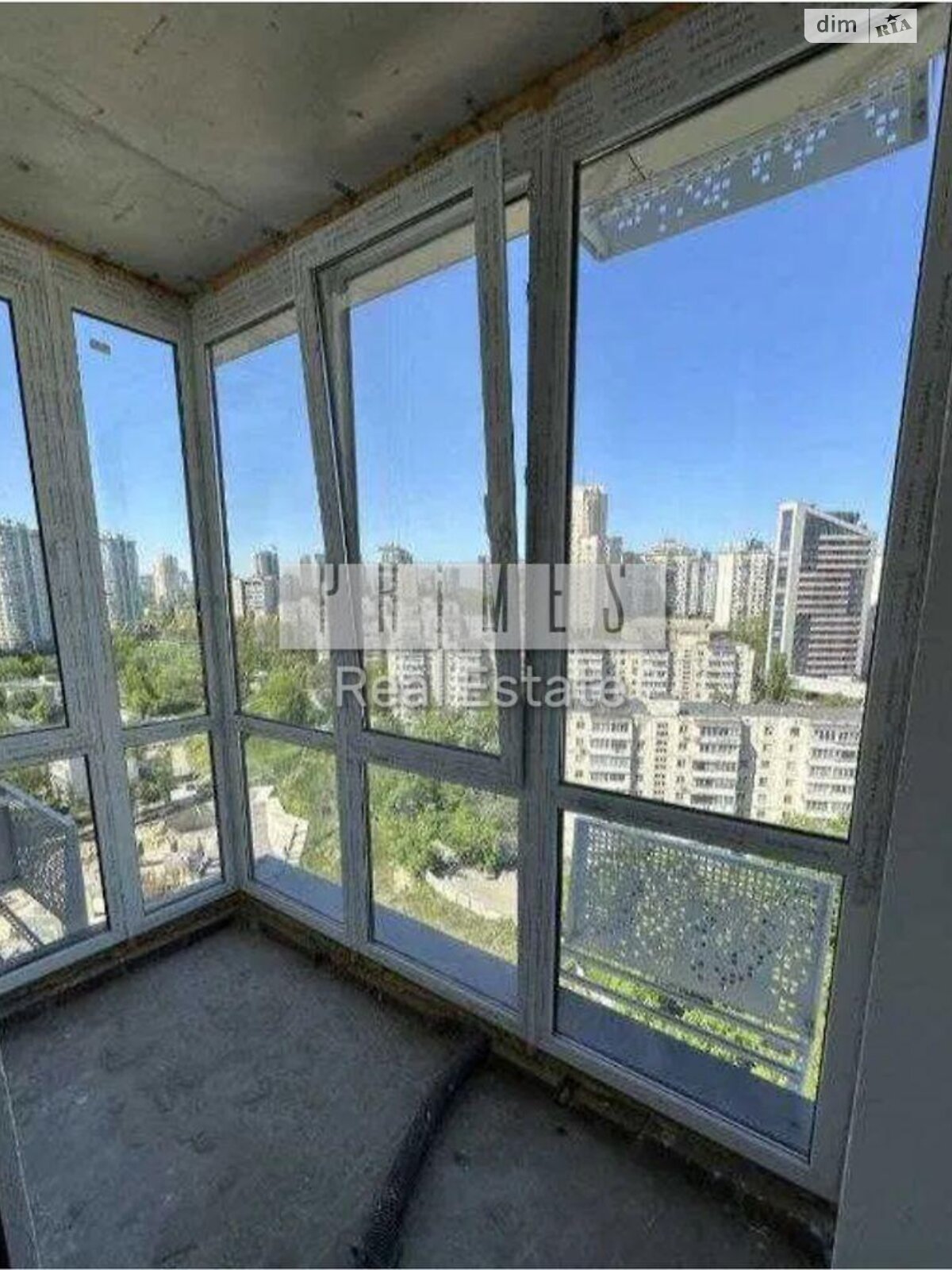 трехкомнатная квартира в Киеве, район Соломянка, на ул. Мокрая 8 в аренду на долгий срок помесячно фото 1 трехкомнатная квартира в Киеве, район Соломянка, на ул. Мокрая 8 в аренду на долгий срок помесячно фото 1