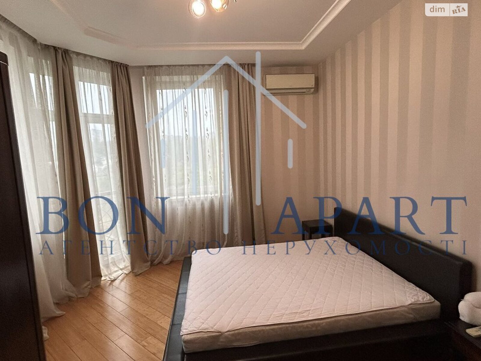 двухкомнатная квартира в Киеве, район Соломянка, на ул. Мокрая 20Б в аренду на долгий срок помесячно фото 1 двухкомнатная квартира в Киеве, район Соломянка, на ул. Мокрая 20Б в аренду на долгий срок помесячно фото 1