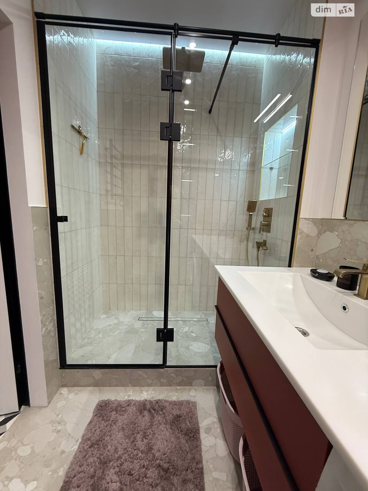 однокомнатная квартира в Киеве, район Соломянка, на ул. Мокрая 8 в аренду на долгий срок помесячно фото 1 однокомнатная квартира в Киеве, район Соломянка, на ул. Мокрая 8 в аренду на долгий срок помесячно фото 1