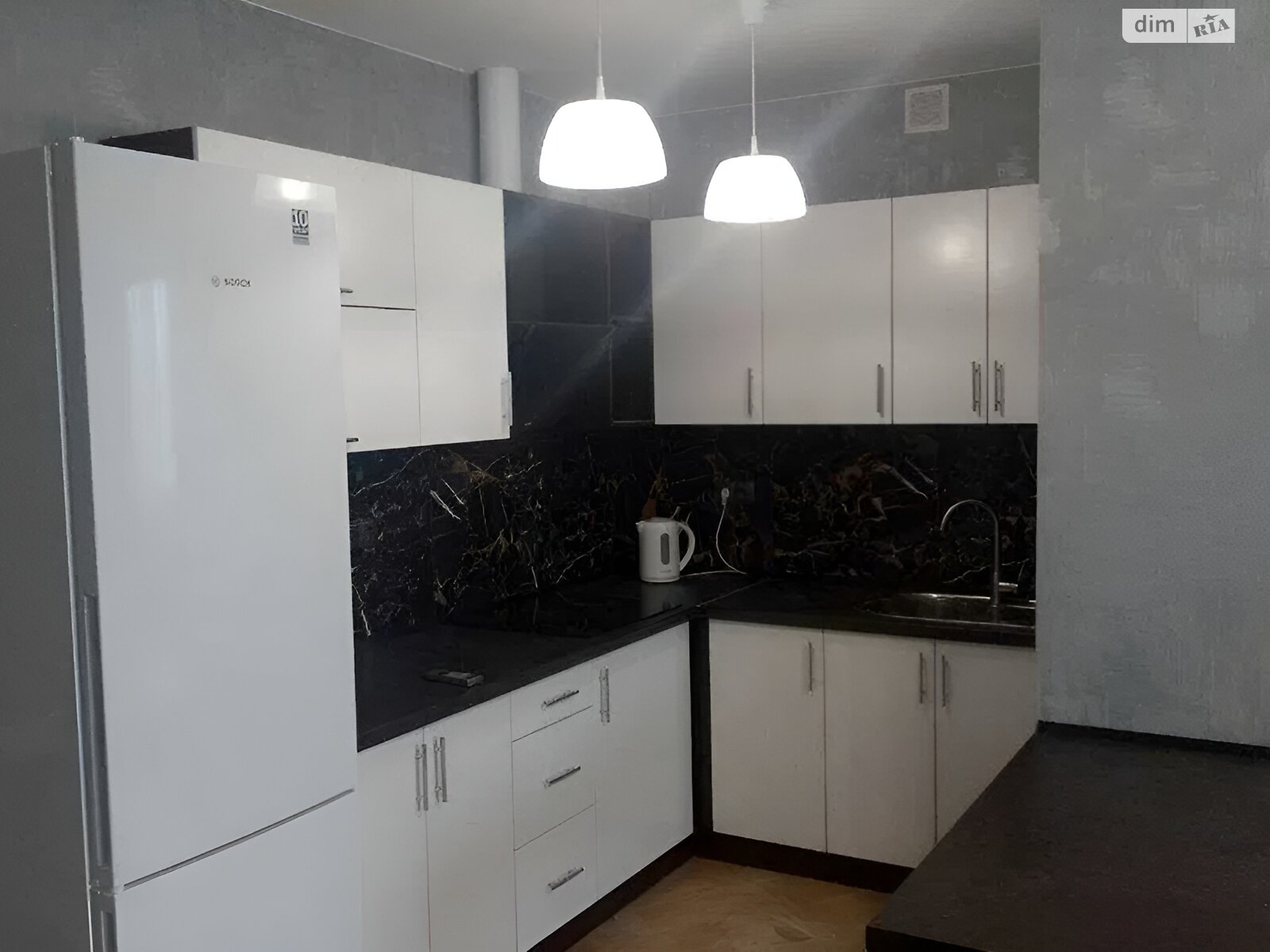 двокімнатна квартира в Києві, район Солом’янка, на вул. Патріарха Мстислава Скрипника 48А в довготривалу оренду помісячно фото 1 двокімнатна квартира в Києві, район Солом’янка, на вул. Патріарха Мстислава Скрипника 48А в довготривалу оренду помісячно фото 1