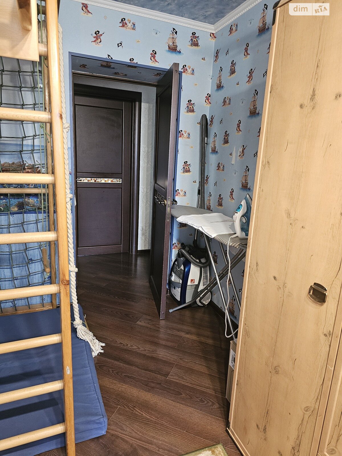 трикімнатна квартира в Києві, район Солом’янка, на вул. Стадіонна 21/1, кв. 43 в довготривалу оренду помісячно фото 1 трикімнатна квартира в Києві, район Солом’янка, на вул. Стадіонна 21/1, кв. 43 в довготривалу оренду помісячно фото 1