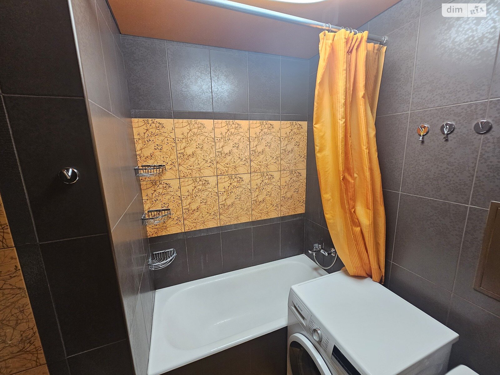 трикімнатна квартира в Києві, район Солом’янка, на вул. Стадіонна 21/1, кв. 43 в довготривалу оренду помісячно фото 1 трикімнатна квартира в Києві, район Солом’янка, на вул. Стадіонна 21/1, кв. 43 в довготривалу оренду помісячно фото 1