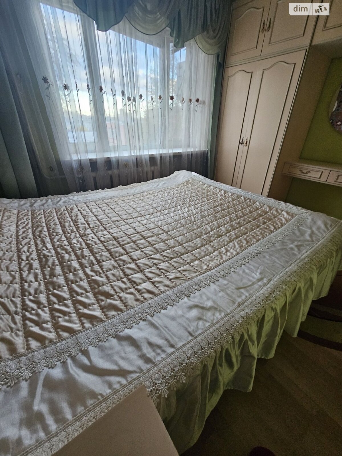 двухкомнатная квартира в Киеве, район Соломянка, на ул. Стадионная 13 в аренду на долгий срок помесячно фото 1