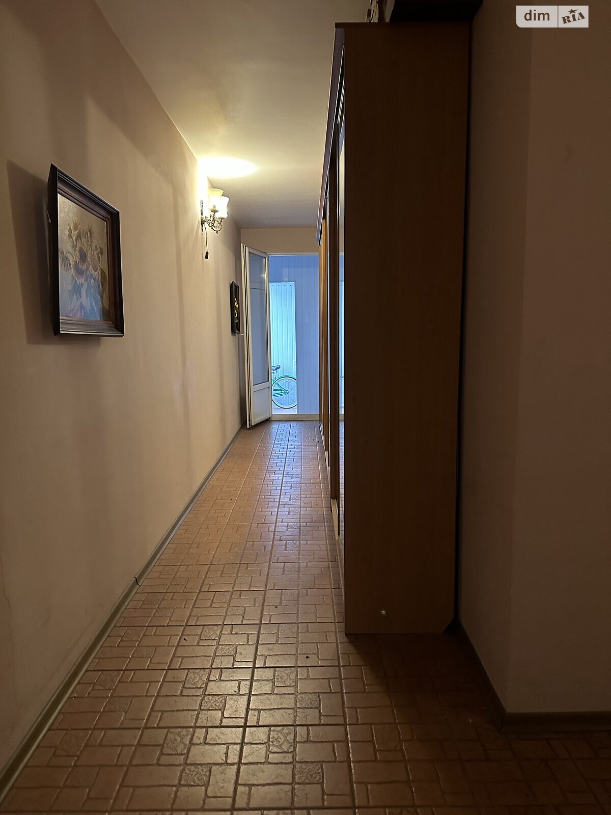 чотирикімнатна квартира в Києві, район Солом’янка, на вул. Тополева 4-8 в довготривалу оренду помісячно фото 1 чотирикімнатна квартира в Києві, район Солом’янка, на вул. Тополева 4-8 в довготривалу оренду помісячно фото 1