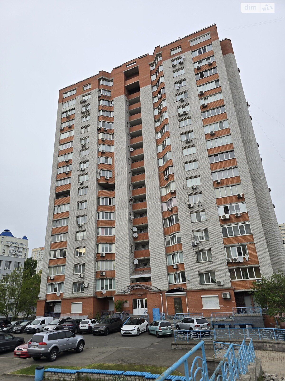 однокомнатная квартира в Киеве, район Соцгород, на ул. Александра Лазаревского 9 в аренду на долгий срок помесячно фото 1 однокомнатная квартира в Киеве, район Соцгород, на ул. Александра Лазаревского 9 в аренду на долгий срок помесячно фото 1