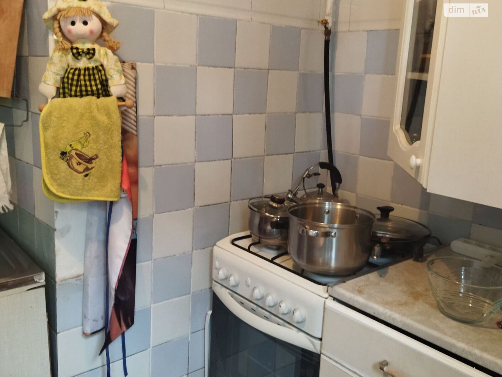 однокімнатна квартира в Києві, район Соцмісто, на вул. Гната Хоткевича 6 в довготривалу оренду помісячно фото 1 однокімнатна квартира в Києві, район Соцмісто, на вул. Гната Хоткевича 6 в довготривалу оренду помісячно фото 1