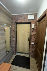 двокімнатна квартира в Києві, район Соцмісто, на вул. Краківська 18 в довготривалу оренду помісячно фото 2