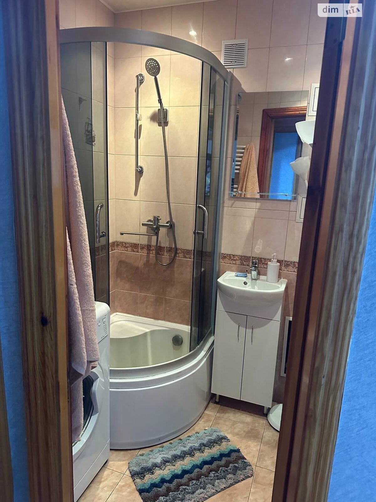 однокомнатная квартира в Киеве, район Соцгород, на просп. Леонида Каденюка 9 в аренду на долгий срок помесячно фото 1