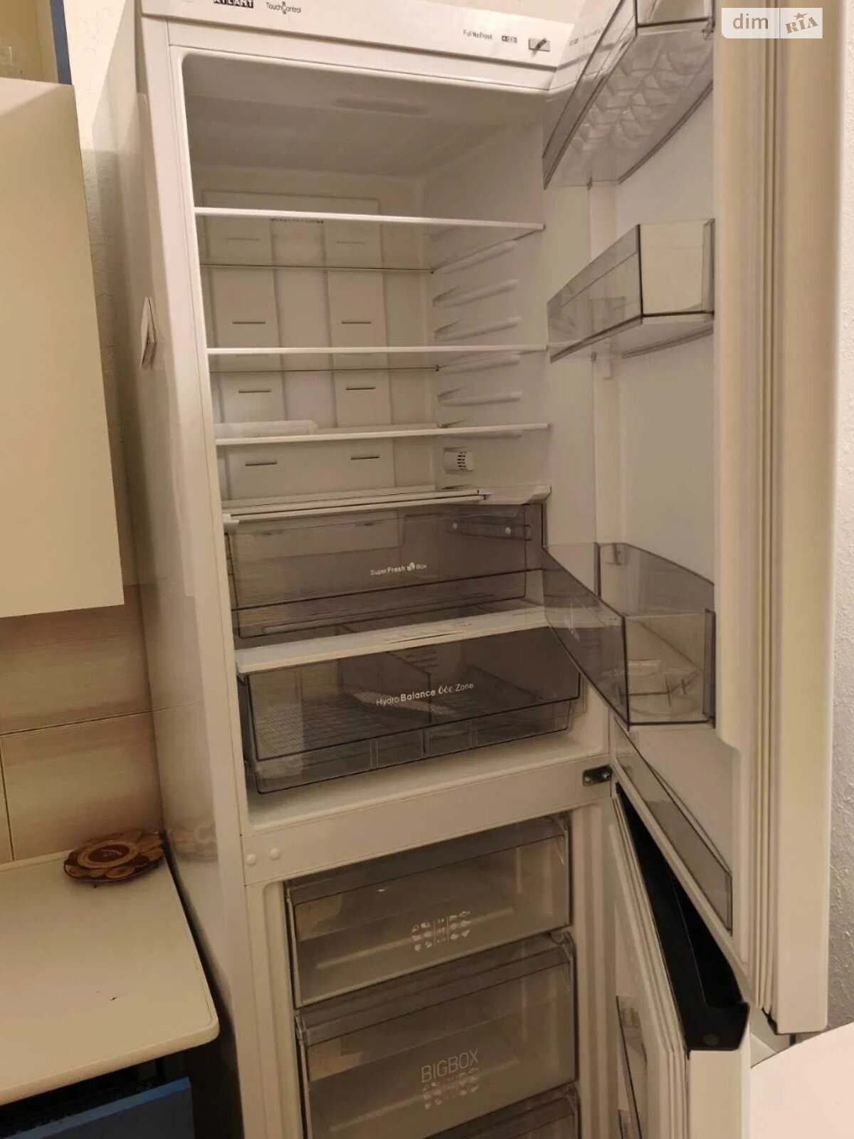 двокімнатна квартира в Києві, район Соцмісто, на вул. Регенераторна 4 корпус 1 в довготривалу оренду помісячно фото 1 двокімнатна квартира в Києві, район Соцмісто, на вул. Регенераторна 4 корпус 1 в довготривалу оренду помісячно фото 1