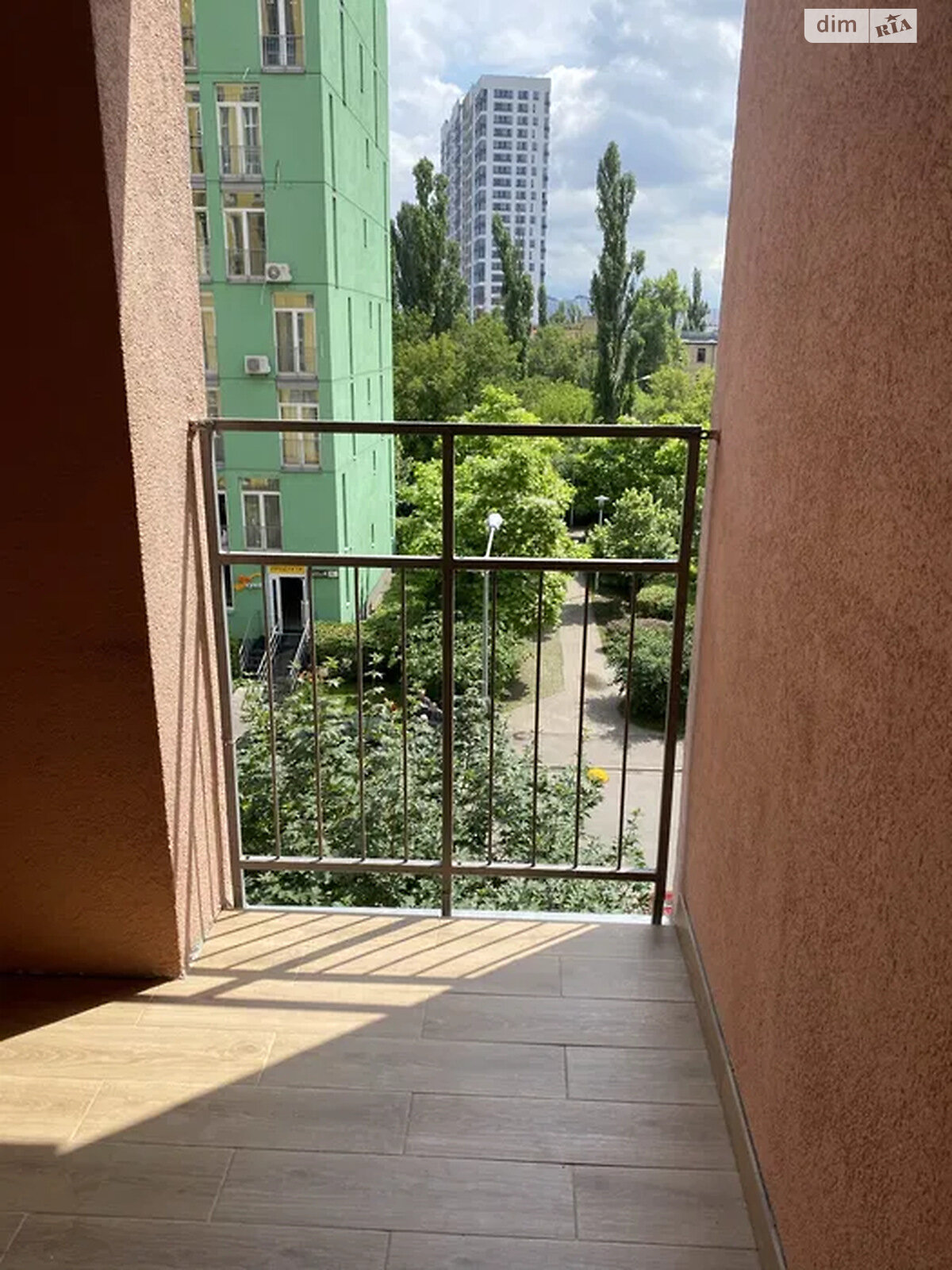 двухкомнатная квартира в Киеве, район Соцгород, на ул. Регенераторная 4 корпус 7 в аренду на долгий срок помесячно фото 1 двухкомнатная квартира в Киеве, район Соцгород, на ул. Регенераторная 4 корпус 7 в аренду на долгий срок помесячно фото 1