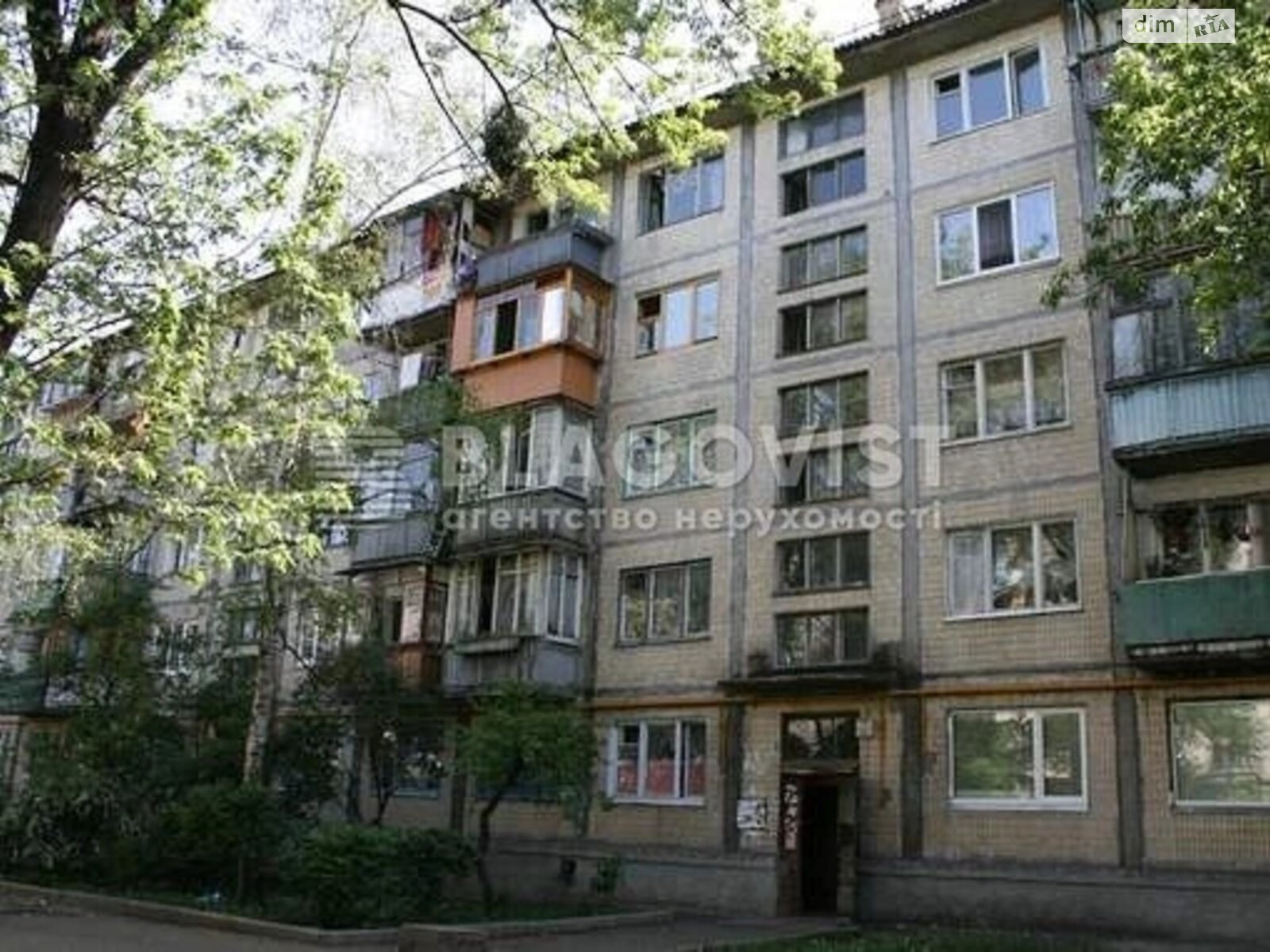 двокімнатна квартира в Києві, район Соцмісто, на вул. Будівельників 4А в довготривалу оренду помісячно фото 1 двокімнатна квартира в Києві, район Соцмісто, на вул. Будівельників 4А в довготривалу оренду помісячно фото 1
