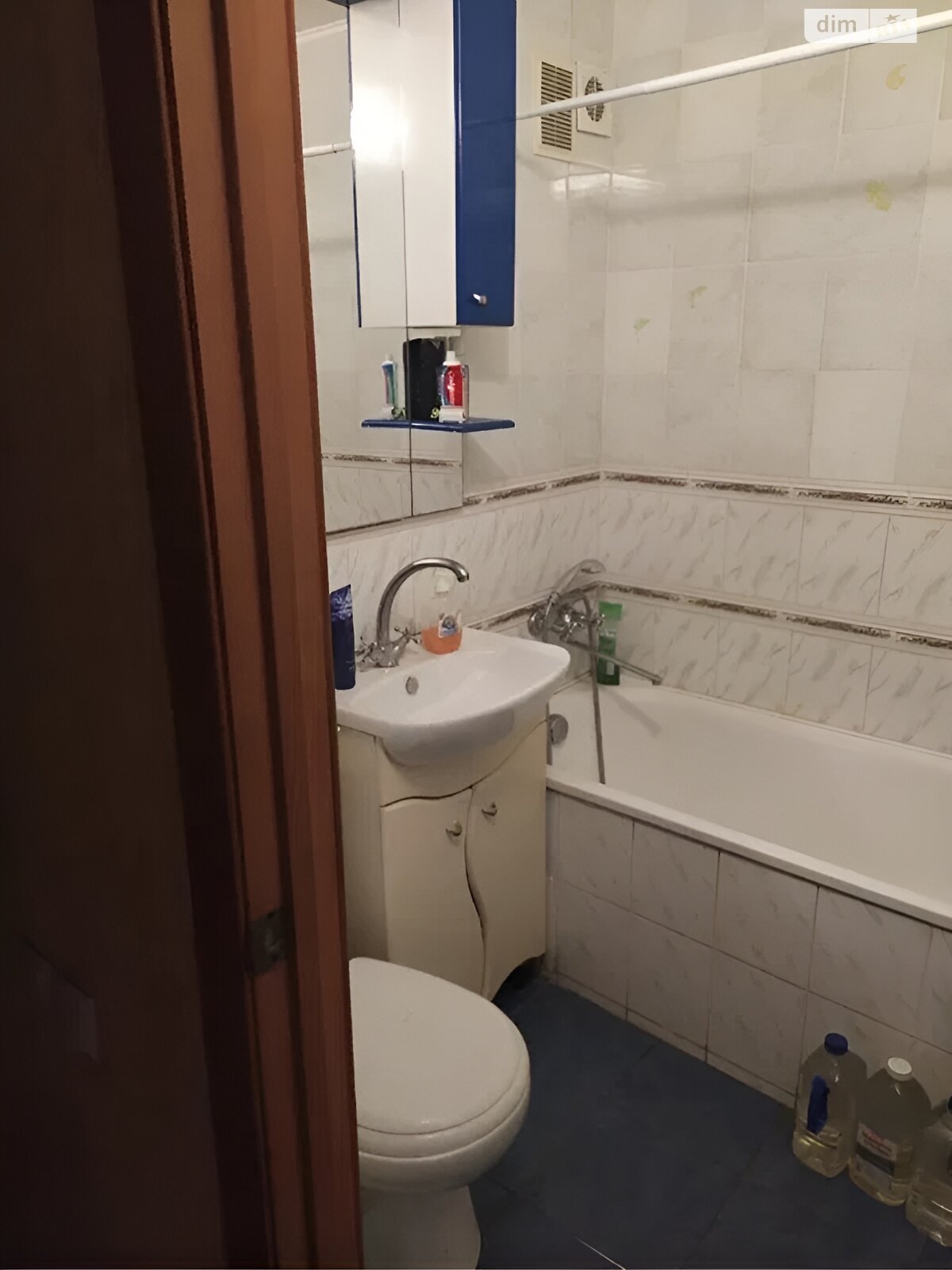 двокімнатна квартира в Києві, район Соцмісто, на вул. Тампере в довготривалу оренду помісячно фото 1 двокімнатна квартира в Києві, район Соцмісто, на вул. Тампере в довготривалу оренду помісячно фото 1
