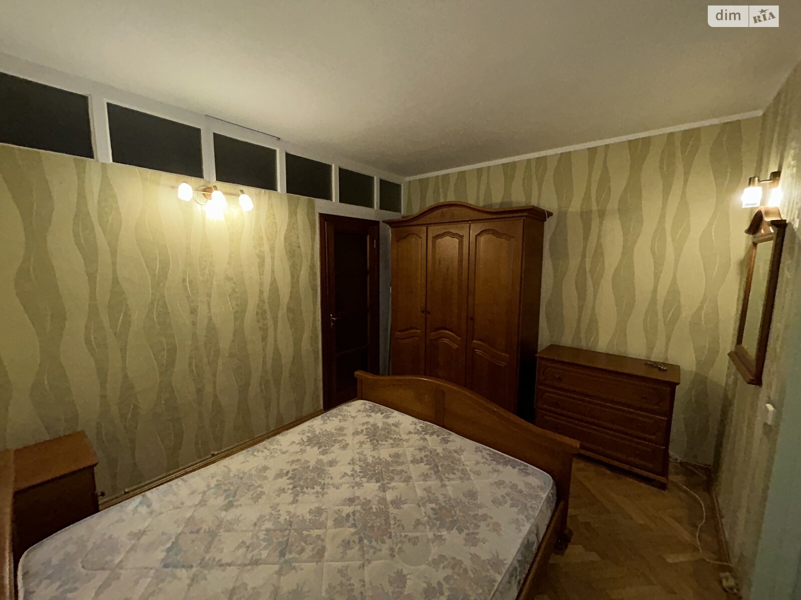 двокімнатна квартира в Києві, на вул. Срібнокільська 24 в довготривалу оренду помісячно фото 1 двокімнатна квартира в Києві, на вул. Срібнокільська 24 в довготривалу оренду помісячно фото 1