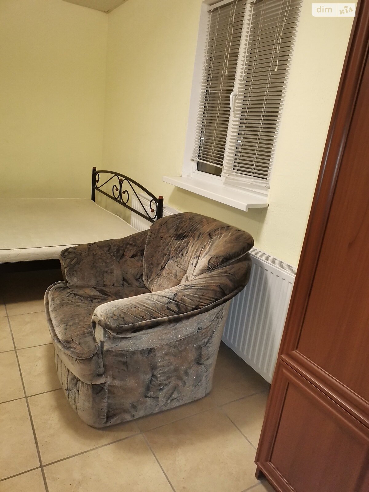 однокомнатная квартира в Киеве, район Старая Дарница, на пер. Бышевский 13, кв. 12 в аренду на долгий срок помесячно фото 1