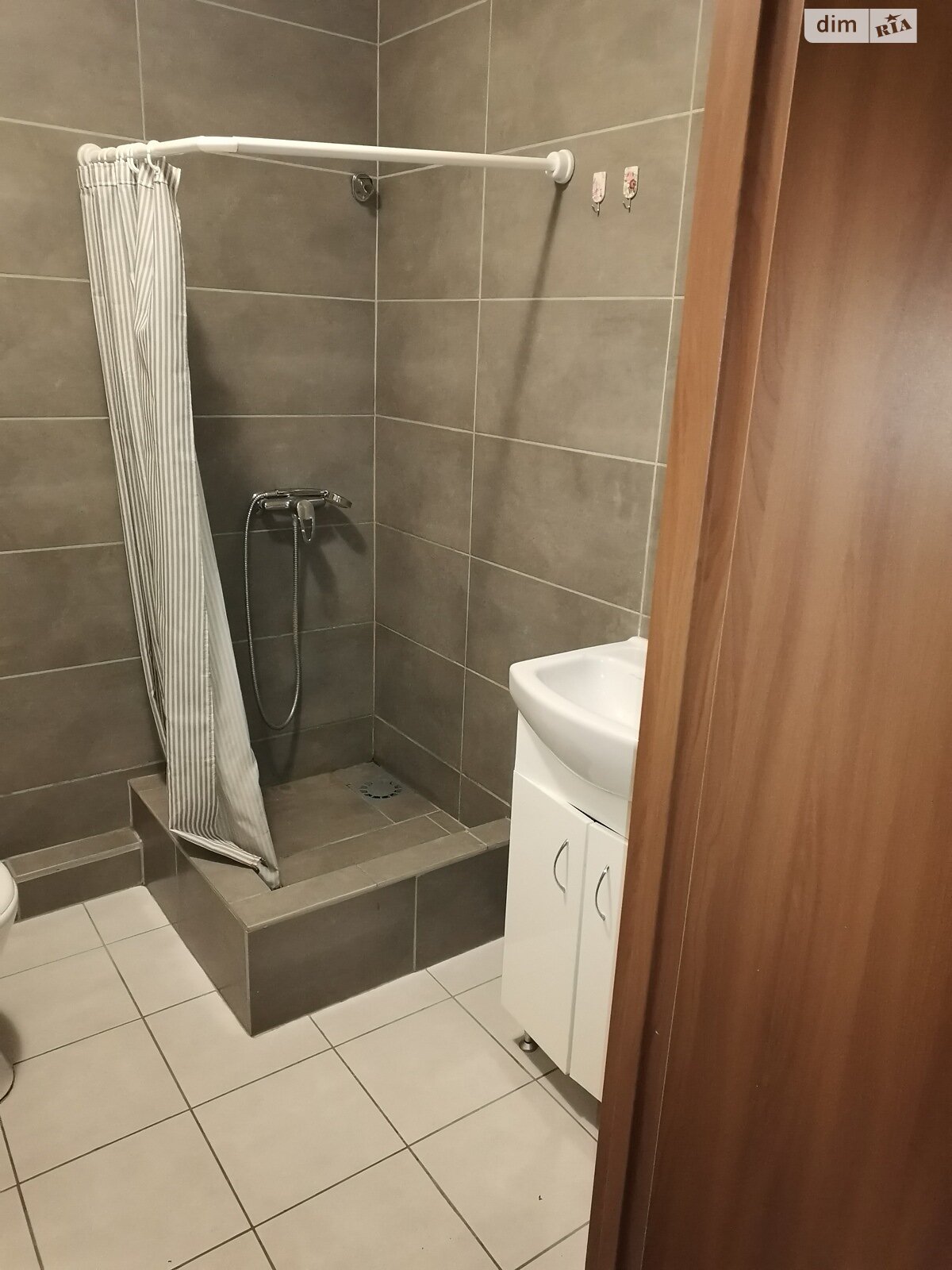 однокомнатная квартира в Киеве, район Старая Дарница, на пер. Бышевский 13, кв. 12 в аренду на долгий срок помесячно фото 1