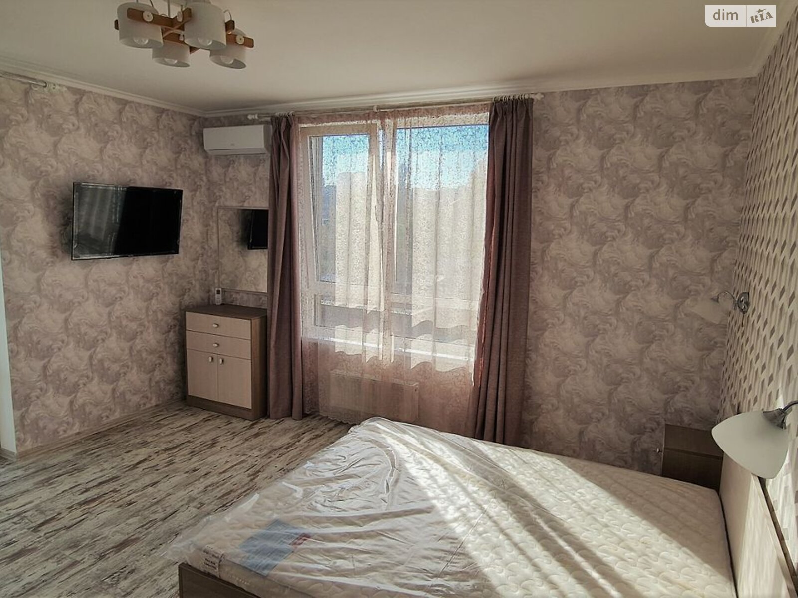 двухкомнатная квартира в Киеве, район Старая Дарница, на ул. Гродненская 14 в аренду на долгий срок помесячно фото 1 двухкомнатная квартира в Киеве, район Старая Дарница, на ул. Гродненская 14 в аренду на долгий срок помесячно фото 1