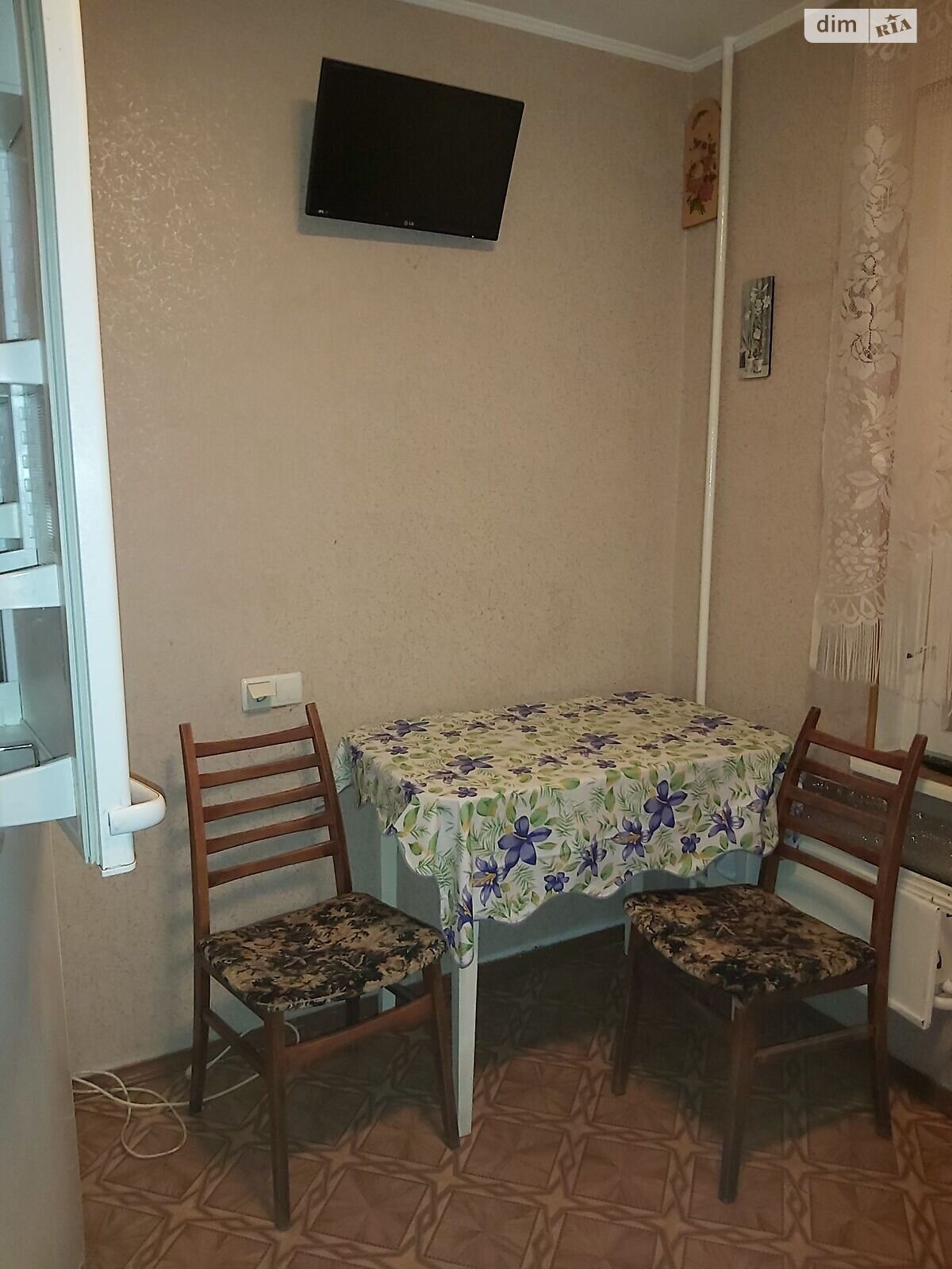 однокомнатная квартира в Киеве, район Старая Дарница, на ул. Хорольская 5 в аренду на долгий срок помесячно фото 1 однокомнатная квартира в Киеве, район Старая Дарница, на ул. Хорольская 5 в аренду на долгий срок помесячно фото 1