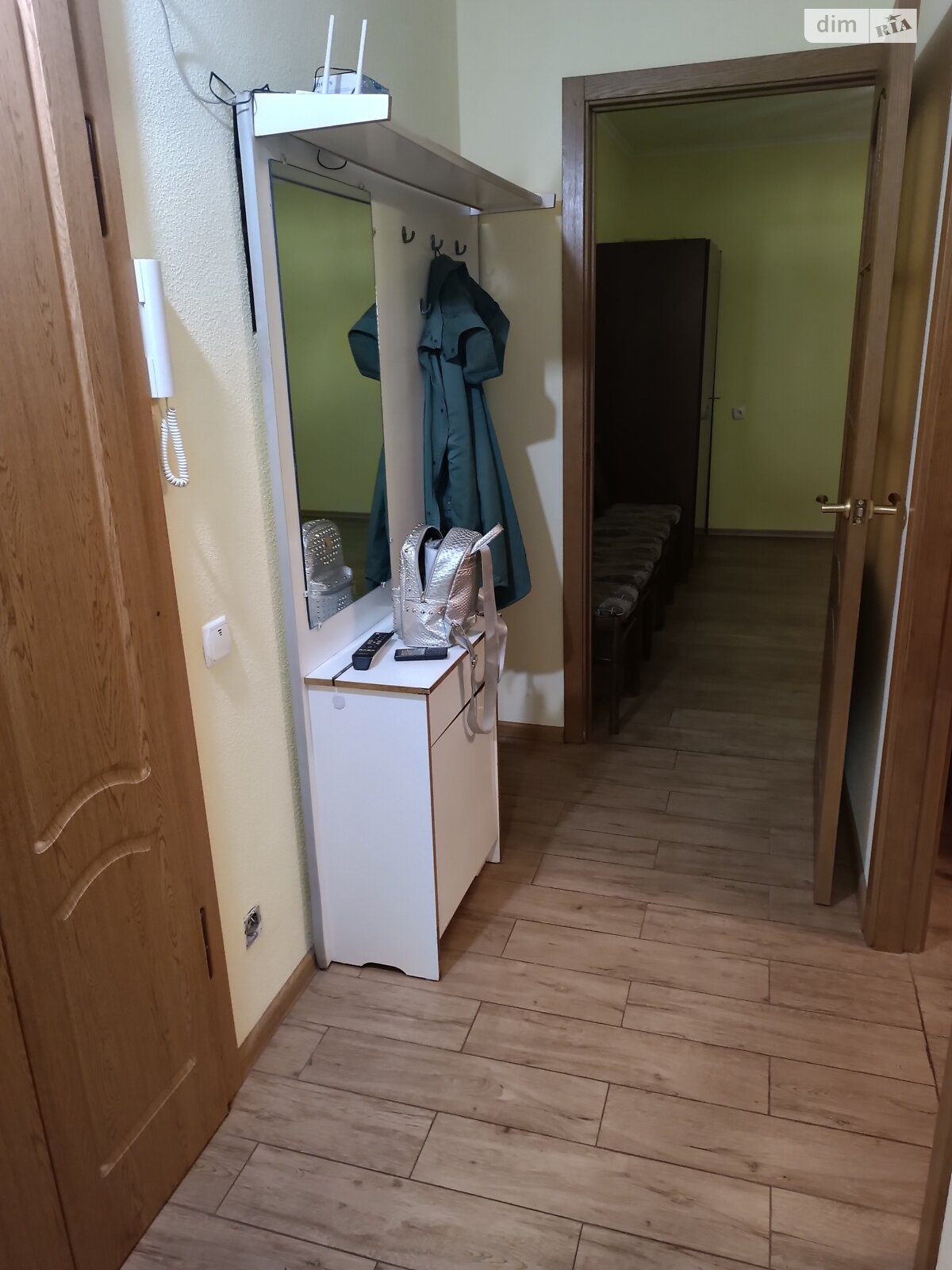 двухкомнатная квартира в Киеве, район Старая Дарница, на ул. Новаторов 4 в аренду на долгий срок помесячно фото 1 двухкомнатная квартира в Киеве, район Старая Дарница, на ул. Новаторов 4 в аренду на долгий срок помесячно фото 1