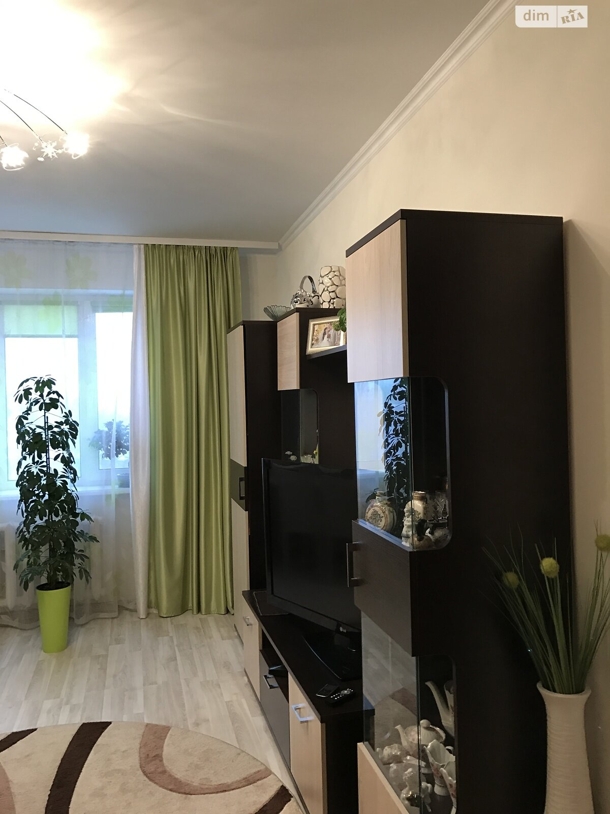 двухкомнатная квартира в Киеве, район Старая Дарница, на ул. Новаторов 22А в аренду на долгий срок помесячно фото 1 двухкомнатная квартира в Киеве, район Старая Дарница, на ул. Новаторов 22А в аренду на долгий срок помесячно фото 1