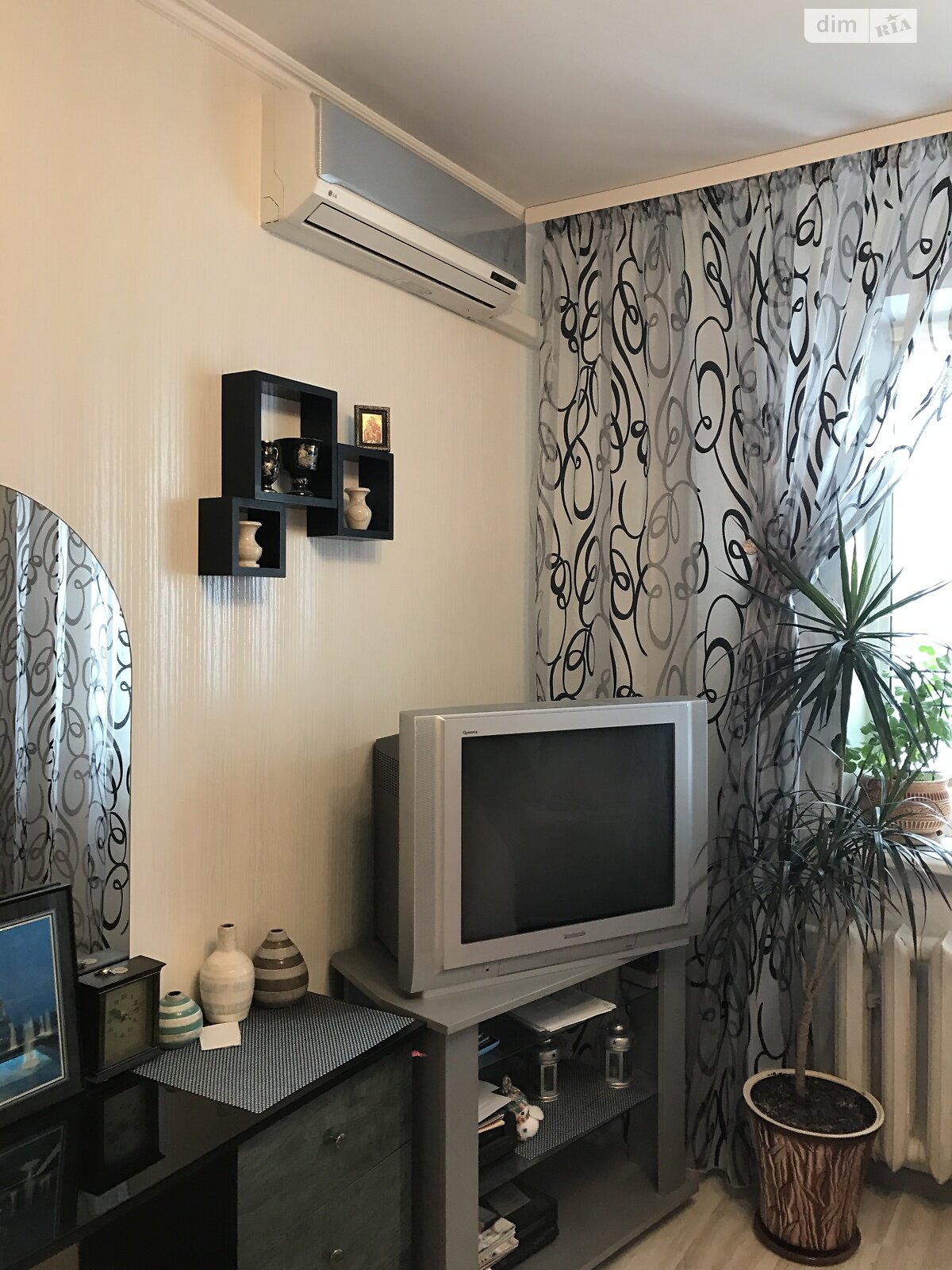 двухкомнатная квартира в Киеве, район Старая Дарница, на ул. Новаторов 22А в аренду на долгий срок помесячно фото 1 двухкомнатная квартира в Киеве, район Старая Дарница, на ул. Новаторов 22А в аренду на долгий срок помесячно фото 1