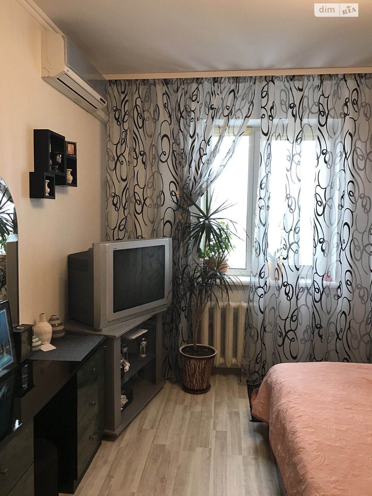 двухкомнатная квартира в Киеве, район Старая Дарница, на ул. Новаторов 22А в аренду на долгий срок помесячно фото 1 двухкомнатная квартира в Киеве, район Старая Дарница, на ул. Новаторов 22А в аренду на долгий срок помесячно фото 1