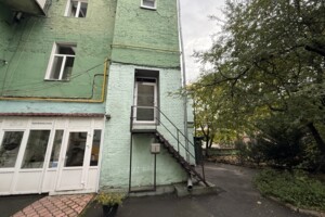 пятикомнатная квартира в Киеве, район Старый Киев, на пл. Михайловская 21 в аренду на долгий срок помесячно фото 2