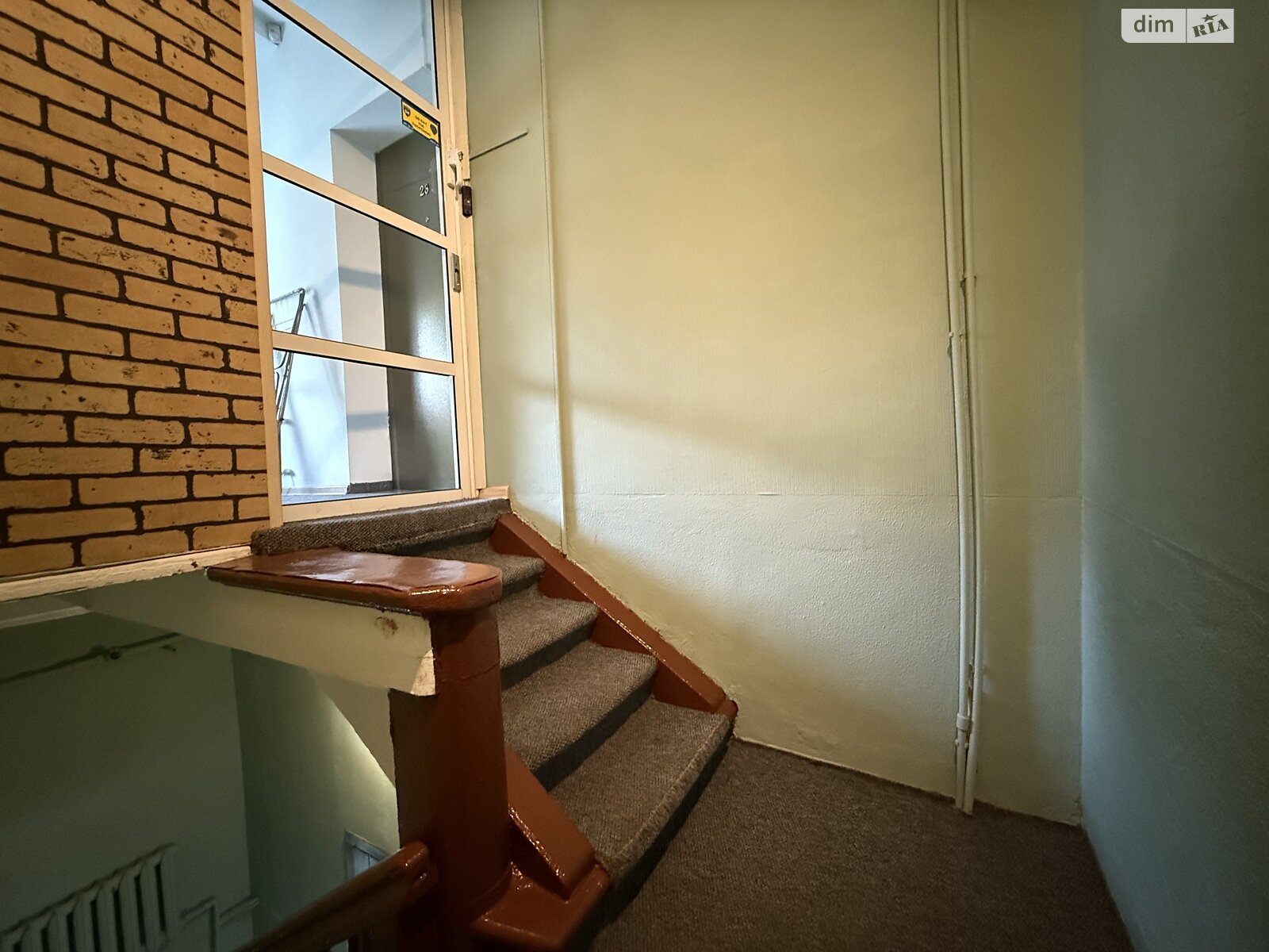 пятикомнатная квартира в Киеве, район Старый Киев, на пл. Михайловская 21 в аренду на долгий срок помесячно фото 1