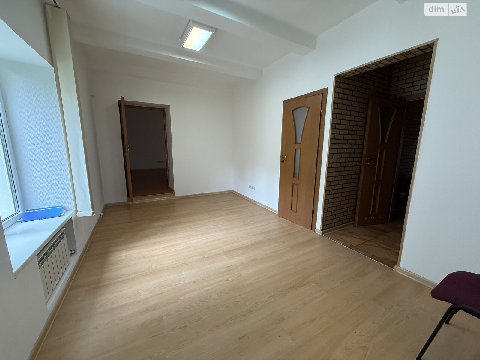 пятикомнатная квартира в Киеве, район Старый Киев, на пл. Михайловская 21 в аренду на долгий срок помесячно фото 1