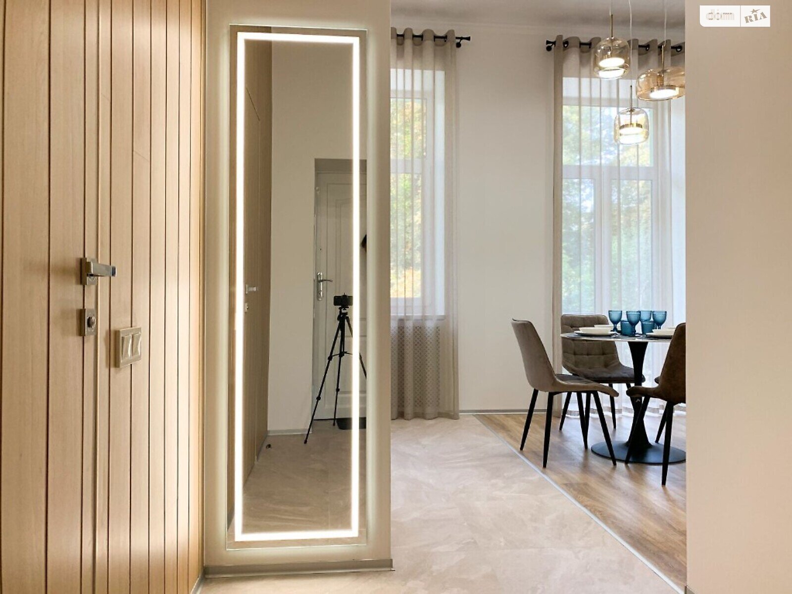 двухкомнатная квартира в Киеве, район Старый Киев, на ул. Михайловская в аренду на долгий срок помесячно фото 1