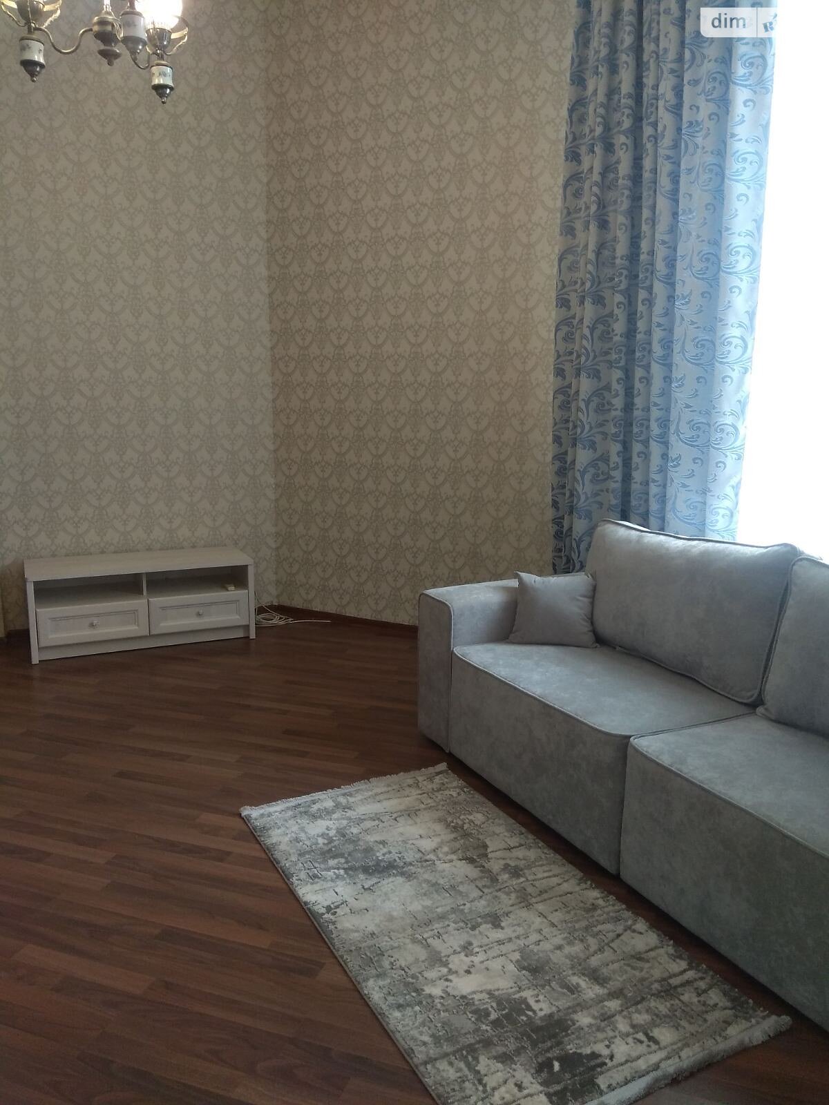 однокомнатная квартира в Киеве, район Старый Киев, на пер. Михайловский 9А в аренду на долгий срок помесячно фото 1 однокомнатная квартира в Киеве, район Старый Киев, на пер. Михайловский 9А в аренду на долгий срок помесячно фото 1