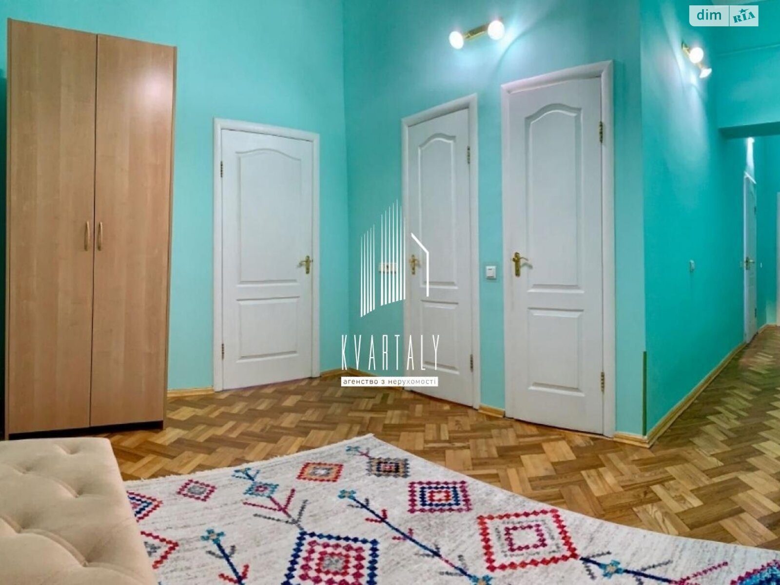 двухкомнатная квартира в Киеве, район Старый Киев, на ул. Олеся Гончара 25 в аренду на долгий срок помесячно фото 1 двухкомнатная квартира в Киеве, район Старый Киев, на ул. Олеся Гончара 25 в аренду на долгий срок помесячно фото 1