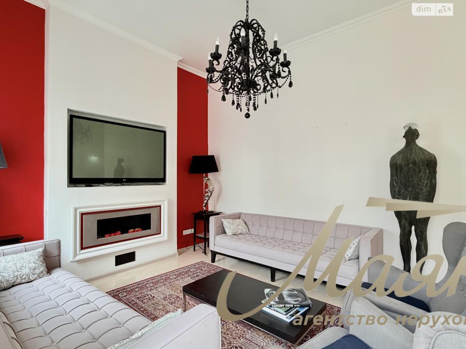 четырехкомнатная квартира в Киеве, район Старый Киев, на ул. Рейтарская 5 в аренду на долгий срок помесячно фото 1