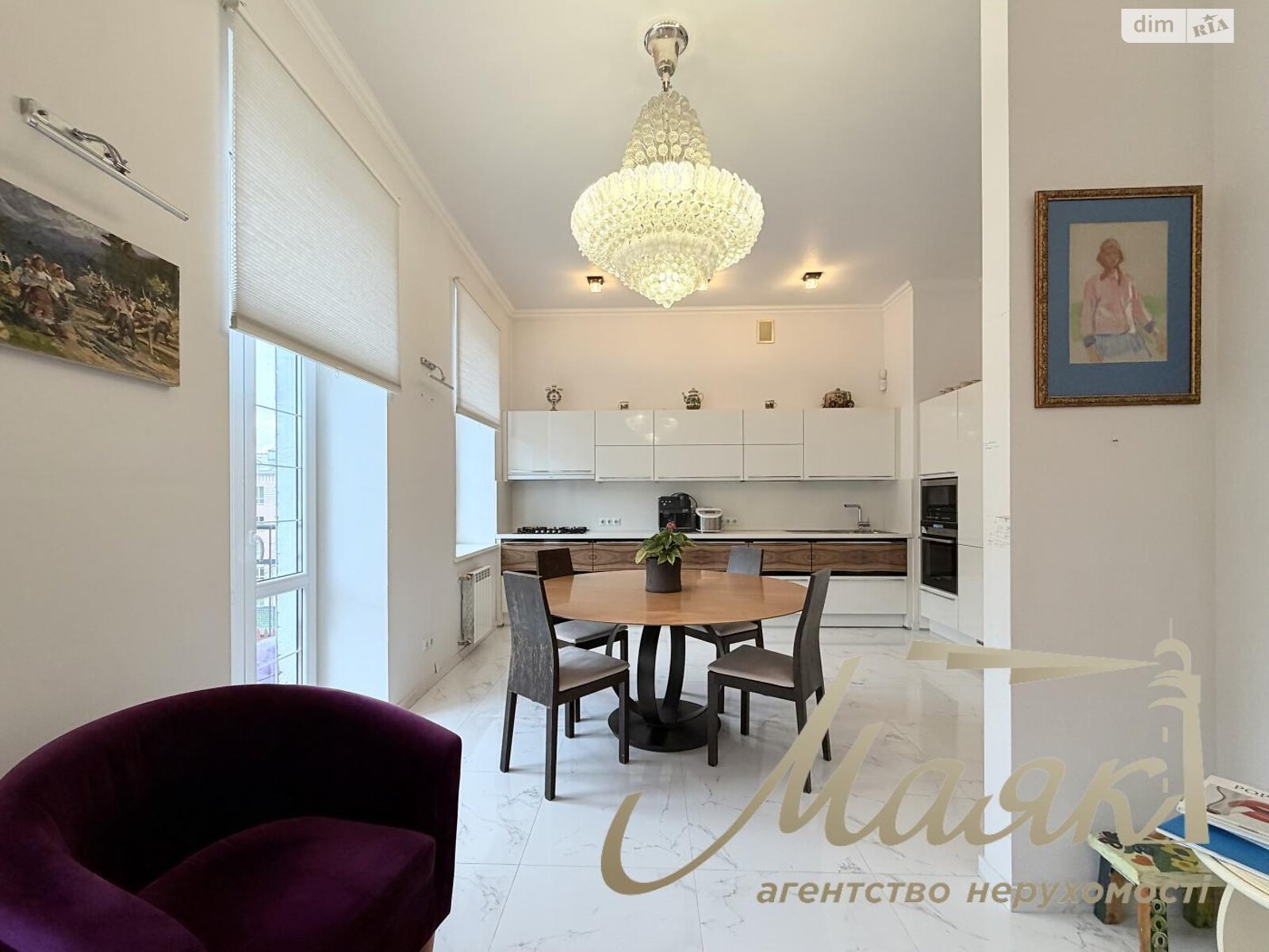 четырехкомнатная квартира в Киеве, район Старый Киев, на ул. Рейтарская 5 в аренду на долгий срок помесячно фото 1